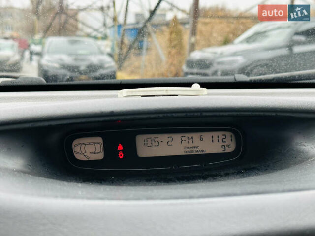 Серый Рено Лагуна, объемом двигателя 2 л и пробегом 389 тыс. км за 3999 $, фото 26 на Automoto.ua