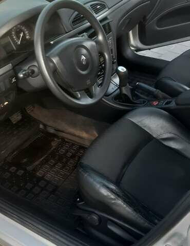 Серый Рено Лагуна, объемом двигателя 1.6 л и пробегом 384 тыс. км за 4700 $, фото 9 на Automoto.ua