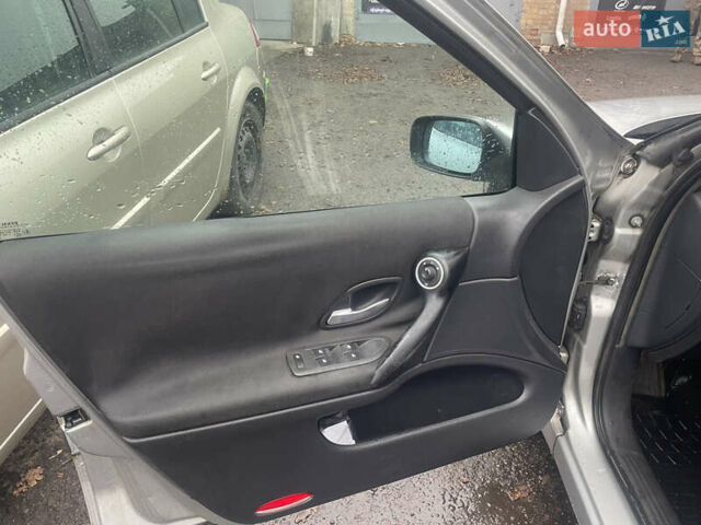 Серый Рено Лагуна, объемом двигателя 1.87 л и пробегом 342 тыс. км за 3500 $, фото 11 на Automoto.ua