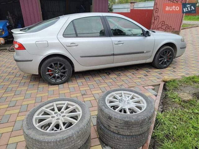 Серый Рено Лагуна, объемом двигателя 2 л и пробегом 150 тыс. км за 5200 $, фото 15 на Automoto.ua