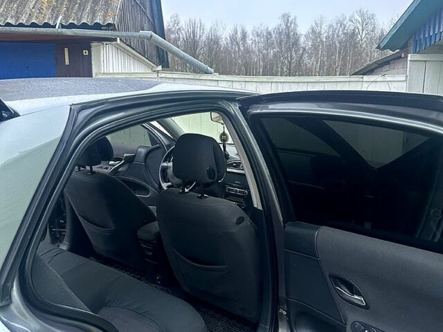 Сірий Рено Лагуна, об'ємом двигуна 1.6 л та пробігом 250 тис. км за 4600 $, фото 6 на Automoto.ua