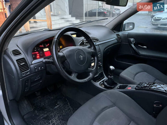Сірий Рено Лагуна, об'ємом двигуна 2 л та пробігом 397 тис. км за 2600 $, фото 10 на Automoto.ua