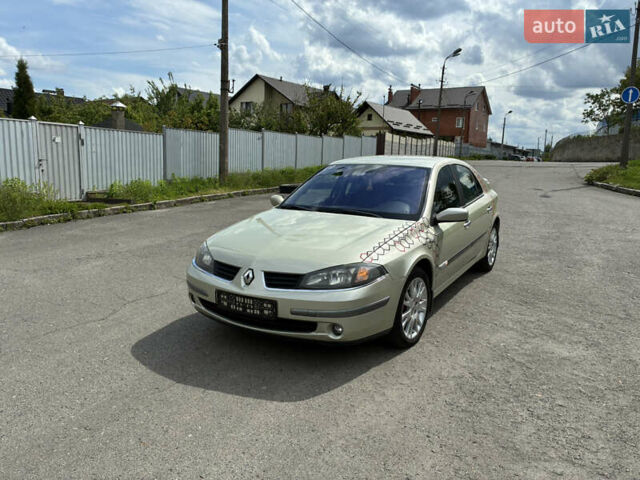 Серый Рено Лагуна, объемом двигателя 2 л и пробегом 278 тыс. км за 5490 $, фото 7 на Automoto.ua