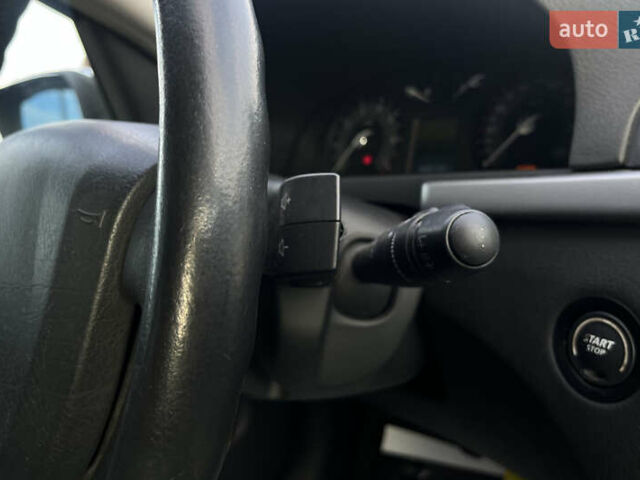 Рено Лагуна 2006 в Мукачеве на Automoto.ua Серый Рено Лагуна, объемом двигателя 1.6 л и пробегом 210 тыс. км за 4650 $, фото 18 на Automoto.ua