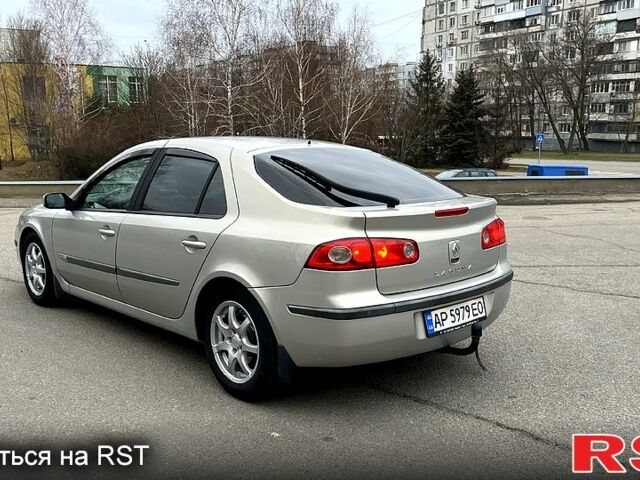 Сірий Рено Лагуна, об'ємом двигуна 1.9 л та пробігом 245 тис. км за 4850 $, фото 5 на Automoto.ua