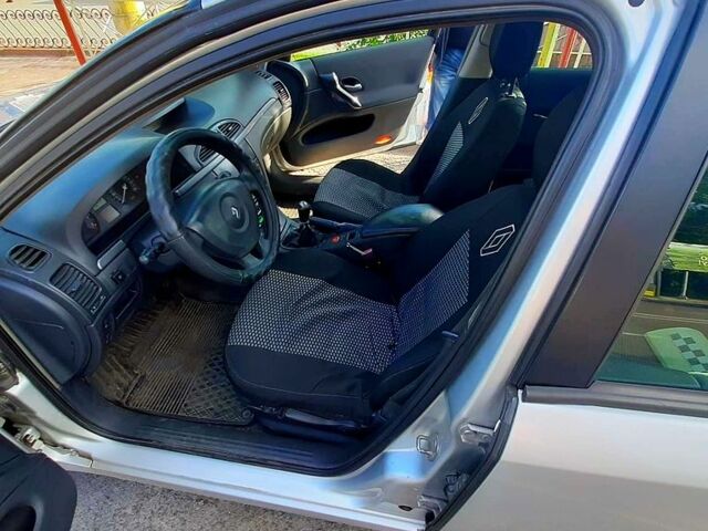 Рено Лагуна 2006 в Львове на Automoto.ua Серый Рено Лагуна, объемом двигателя 1.6 л и пробегом 380 тыс. км за 3600 $, фото 2 на Automoto.ua