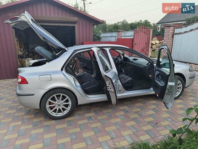 Серый Рено Лагуна, объемом двигателя 2 л и пробегом 150 тыс. км за 5200 $, фото 8 на Automoto.ua