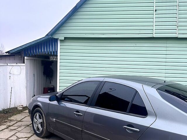 Сірий Рено Лагуна, об'ємом двигуна 1.6 л та пробігом 250 тис. км за 4600 $, фото 7 на Automoto.ua