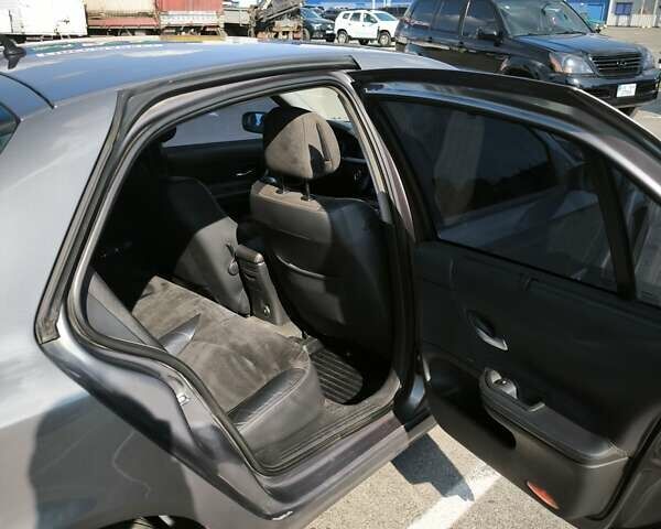 Рено Лагуна 2006 в Днепре (Днепропетровске) на Automoto.ua Серый Рено Лагуна, объемом двигателя 2 л и пробегом 316 тыс. км за 5400 $, фото 14 на Automoto.ua