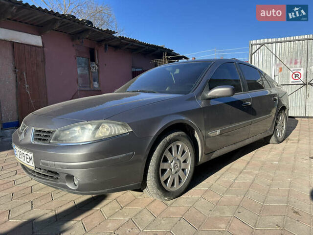 Рено Лагуна 2006 в Тернополе на Automoto.ua Серый Рено Лагуна, объемом двигателя 1.87 л и пробегом 254 тыс. км за 4400 $, фото 8 на Automoto.ua