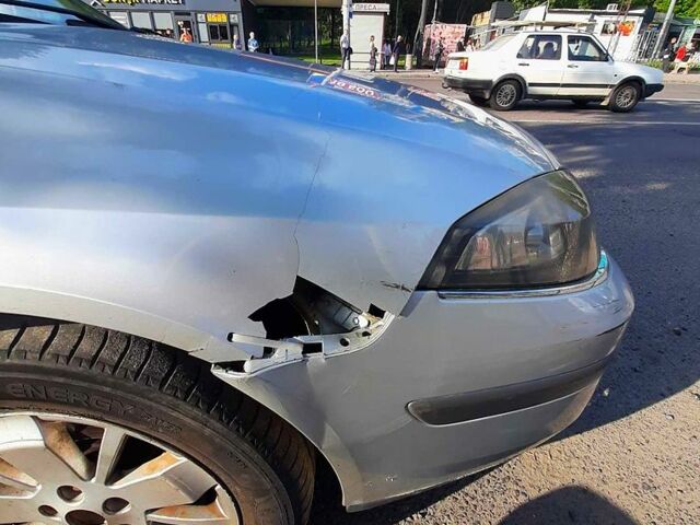 Рено Лагуна 2006 в Львове на Automoto.ua Серый Рено Лагуна, объемом двигателя 1.6 л и пробегом 380 тыс. км за 3600 $, фото 6 на Automoto.ua