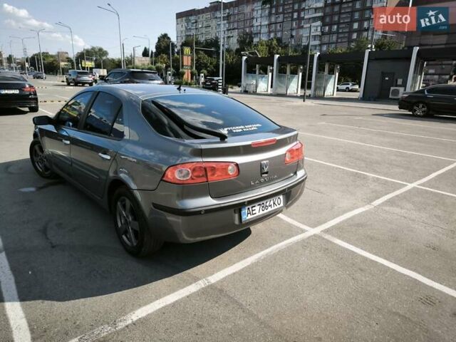 Рено Лагуна 2006 в Днепре (Днепропетровске) на Automoto.ua Серый Рено Лагуна, объемом двигателя 2 л и пробегом 316 тыс. км за 5400 $, фото 6 на Automoto.ua