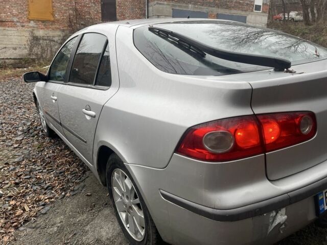 Серый Рено Лагуна, объемом двигателя 2 л и пробегом 396 тыс. км за 3900 $, фото 4 на Automoto.ua