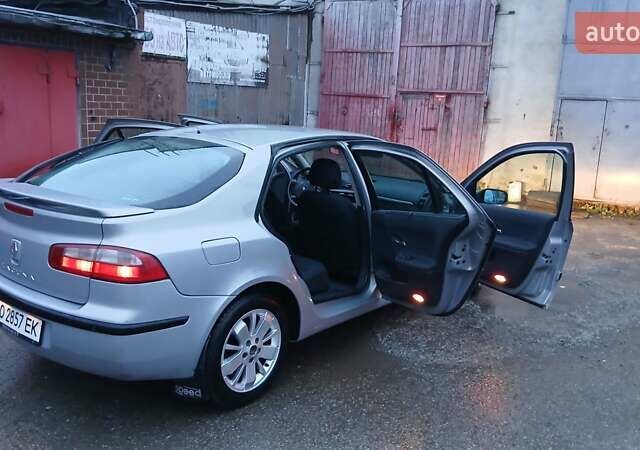 Сірий Рено Лагуна, об'ємом двигуна 1.6 л та пробігом 252 тис. км за 3900 $, фото 12 на Automoto.ua
