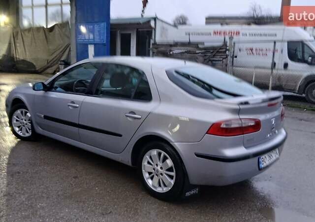 Сірий Рено Лагуна, об'ємом двигуна 1.6 л та пробігом 252 тис. км за 3900 $, фото 4 на Automoto.ua