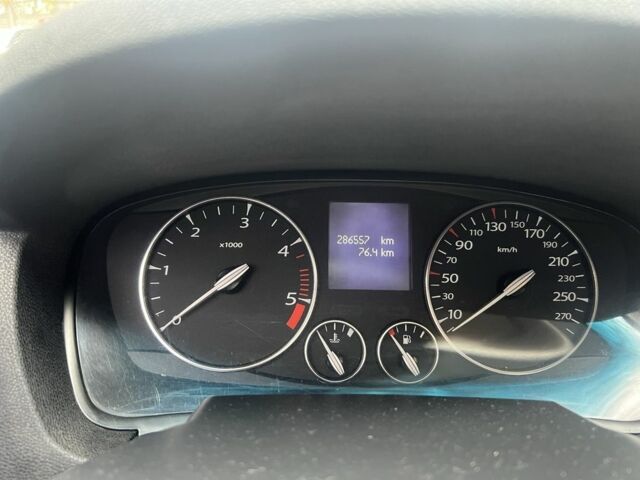 Серый Рено Лагуна, объемом двигателя 1.5 л и пробегом 286 тыс. км за 6300 $, фото 1 на Automoto.ua