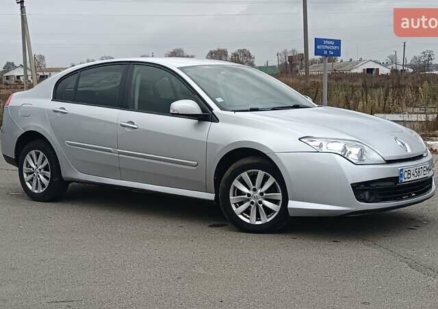 Серый Рено Лагуна, объемом двигателя 1.46 л и пробегом 345 тыс. км за 5300 $, фото 10 на Automoto.ua