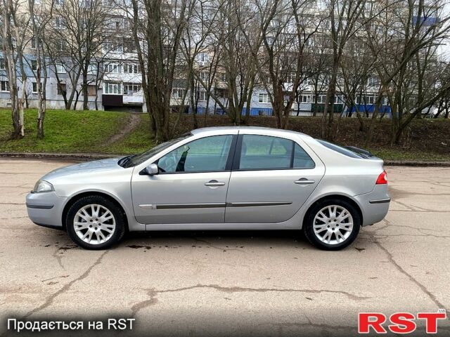 Серый Рено Лагуна, объемом двигателя 2 л и пробегом 202 тыс. км за 4750 $, фото 7 на Automoto.ua