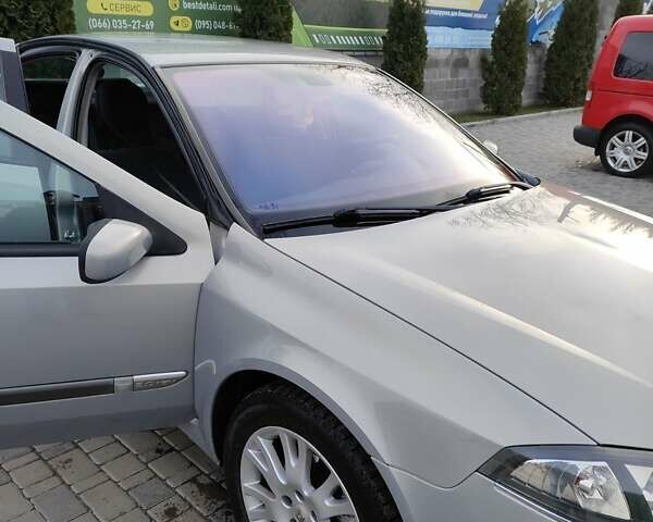 Сірий Рено Лагуна, об'ємом двигуна 2 л та пробігом 199 тис. км за 5600 $, фото 10 на Automoto.ua