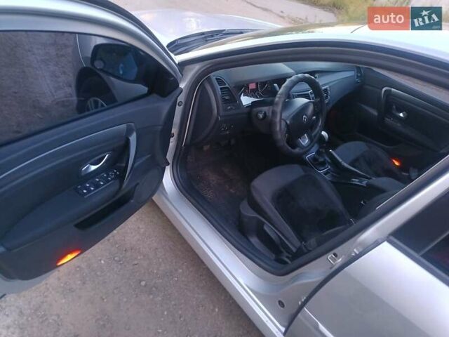 Сірий Рено Лагуна, об'ємом двигуна 1.5 л та пробігом 285 тис. км за 4699 $, фото 7 на Automoto.ua