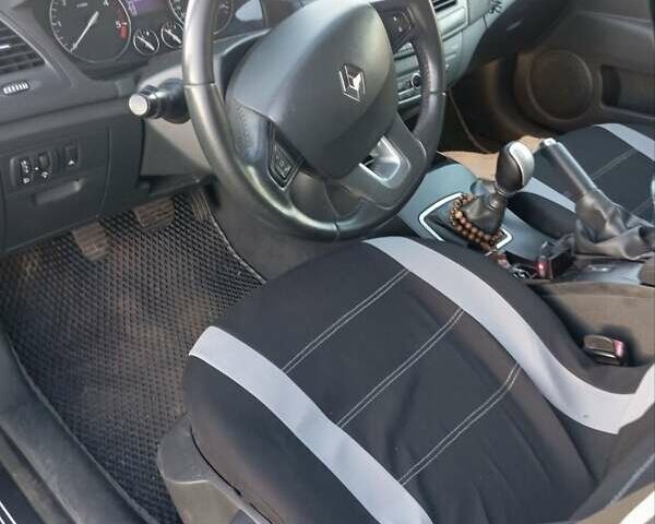 Рено Лагуна 2008 в Черновцах на Automoto.ua Серый Рено Лагуна, объемом двигателя 1.5 л и пробегом 283 тыс. км за 6200 $, фото 5 на Automoto.ua