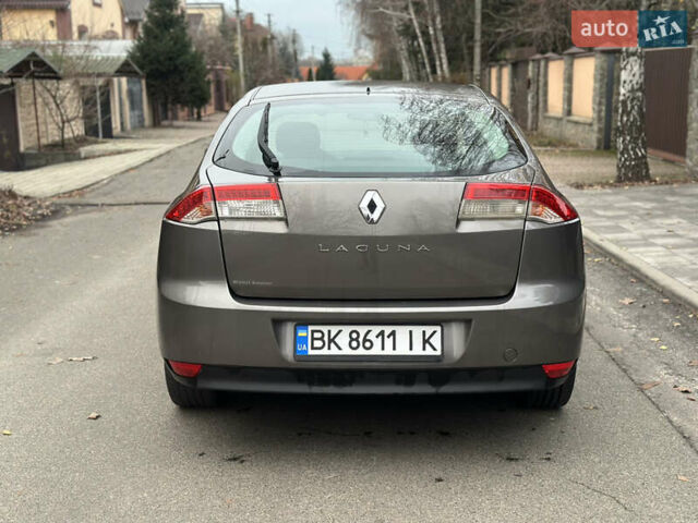 Серый Рено Лагуна, объемом двигателя 1.46 л и пробегом 272 тыс. км за 4600 $, фото 5 на Automoto.ua