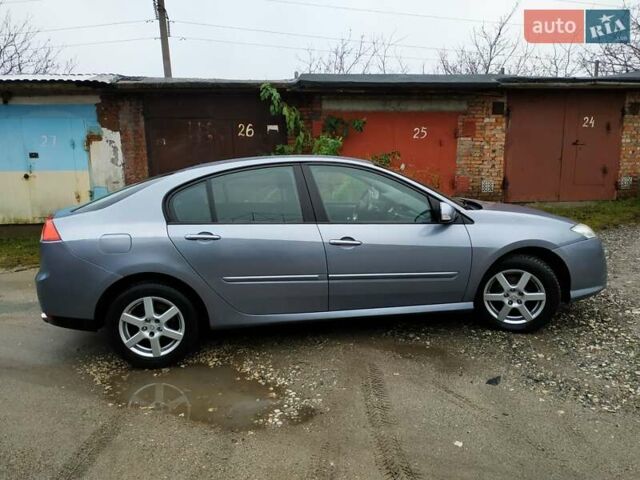 Сірий Рено Лагуна, об'ємом двигуна 2 л та пробігом 337 тис. км за 5750 $, фото 5 на Automoto.ua