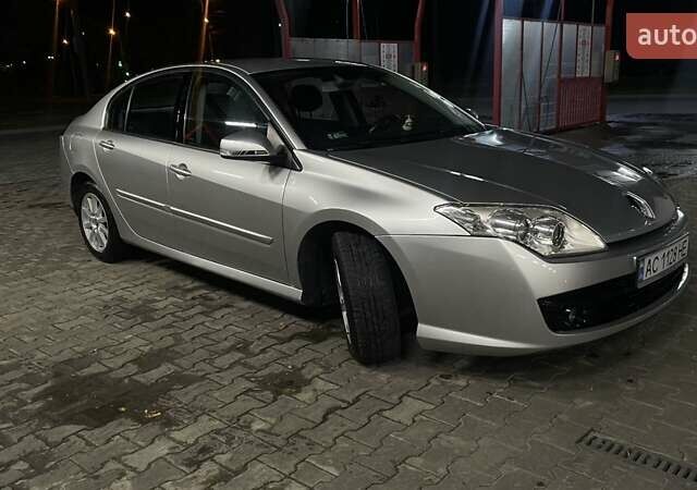 Сірий Рено Лагуна, об'ємом двигуна 2 л та пробігом 360 тис. км за 6200 $, фото 2 на Automoto.ua