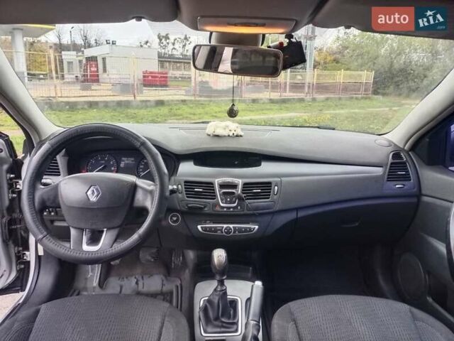 Рено Лагуна 2008 в Харькове на Automoto.ua Серый Рено Лагуна, объемом двигателя 1.6 л и пробегом 256 тыс. км за 5700 $, фото 8 на Automoto.ua