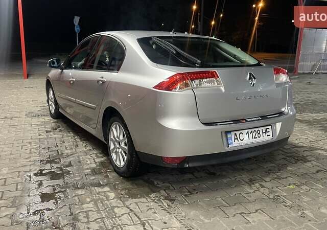 Сірий Рено Лагуна, об'ємом двигуна 2 л та пробігом 360 тис. км за 6200 $, фото 10 на Automoto.ua