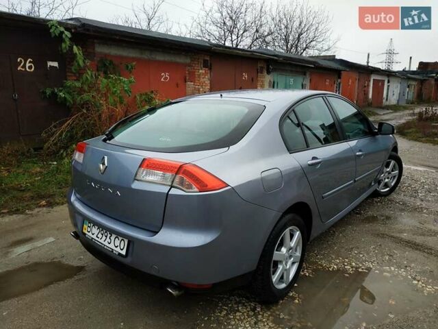 Сірий Рено Лагуна, об'ємом двигуна 2 л та пробігом 337 тис. км за 5750 $, фото 4 на Automoto.ua