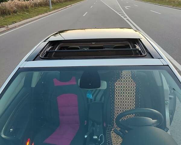 Серый Рено Лагуна, объемом двигателя 1.5 л и пробегом 277 тыс. км за 5850 $, фото 8 на Automoto.ua