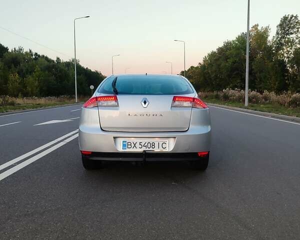 Серый Рено Лагуна, объемом двигателя 1.5 л и пробегом 277 тыс. км за 5850 $, фото 11 на Automoto.ua