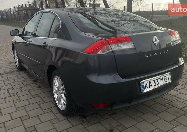 Серый Рено Лагуна, объемом двигателя 2 л и пробегом 271 тыс. км за 5700 $, фото 16 на Automoto.ua