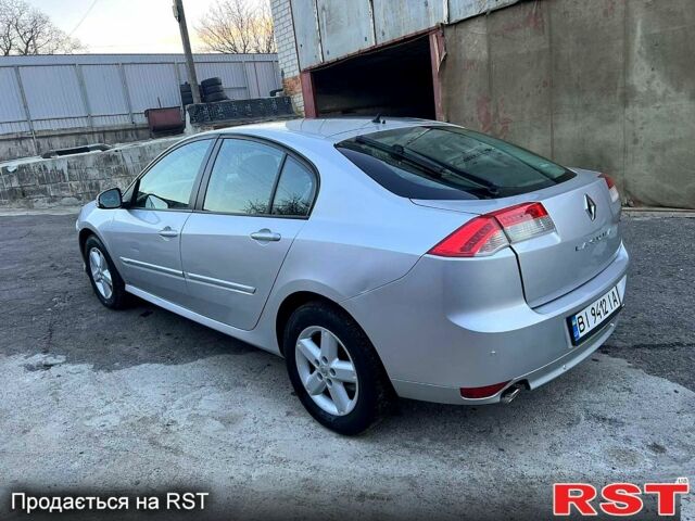 Серый Рено Лагуна, объемом двигателя 2 л и пробегом 0 тыс. км за 5200 $, фото 3 на Automoto.ua