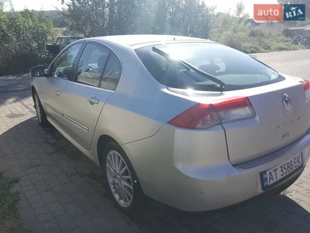 Сірий Рено Лагуна, об'ємом двигуна 2 л та пробігом 242 тис. км за 6300 $, фото 6 на Automoto.ua