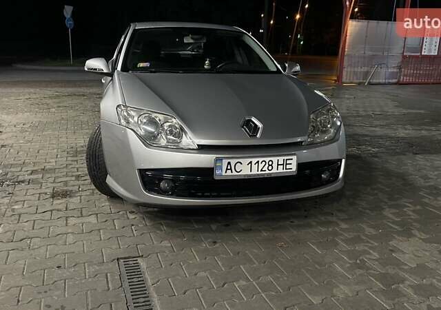 Сірий Рено Лагуна, об'ємом двигуна 2 л та пробігом 360 тис. км за 6200 $, фото 9 на Automoto.ua