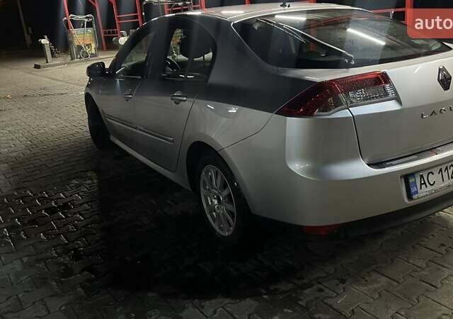 Сірий Рено Лагуна, об'ємом двигуна 2 л та пробігом 360 тис. км за 6200 $, фото 5 на Automoto.ua