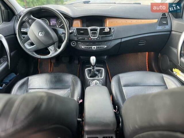 Серый Рено Лагуна, объемом двигателя 2 л и пробегом 271 тыс. км за 5700 $, фото 25 на Automoto.ua