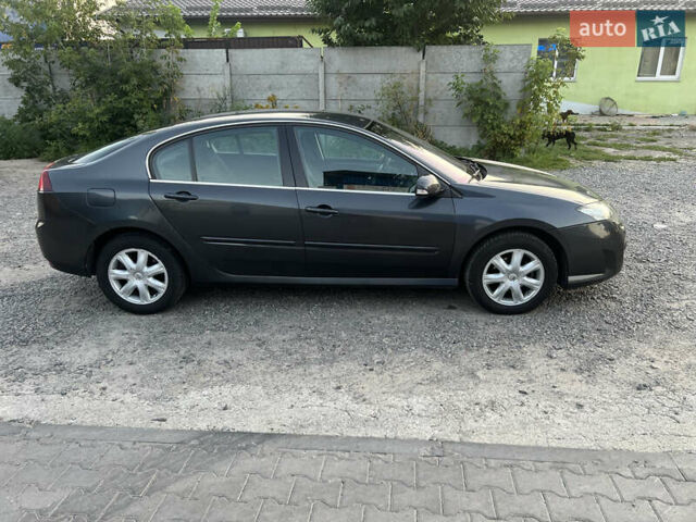 Серый Рено Лагуна, объемом двигателя 1.5 л и пробегом 256 тыс. км за 6000 $, фото 33 на Automoto.ua