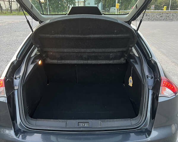 Серый Рено Лагуна, объемом двигателя 1.5 л и пробегом 256 тыс. км за 6000 $, фото 12 на Automoto.ua