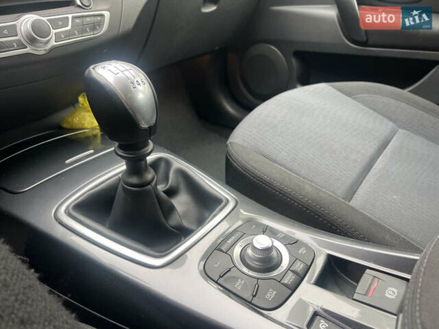 Рено Лагуна 2009 в Белой Церкве на Automoto.ua Серый Рено Лагуна, объемом двигателя 1.5 л и пробегом 304 тыс. км за 5500 $, фото 16 на Automoto.ua