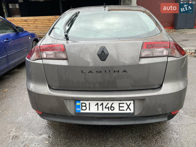 Серый Рено Лагуна, объемом двигателя 1.5 л и пробегом 370 тыс. км за 6000 $, фото 5 на Automoto.ua