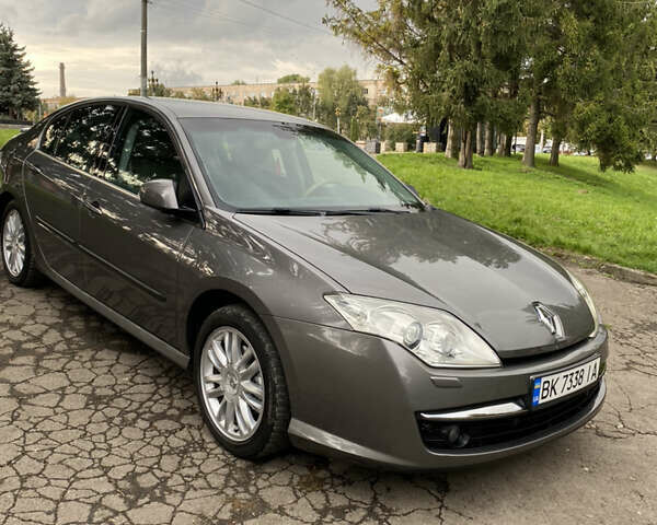 Серый Рено Лагуна, объемом двигателя 2 л и пробегом 314 тыс. км за 5999 $, фото 8 на Automoto.ua