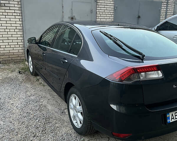 Серый Рено Лагуна, объемом двигателя 1.5 л и пробегом 256 тыс. км за 6000 $, фото 42 на Automoto.ua