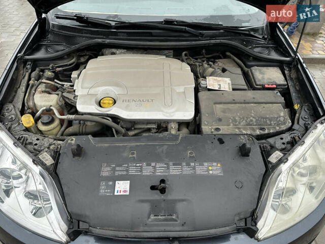 Серый Рено Лагуна, объемом двигателя 1.9 л и пробегом 230 тыс. км за 10000 $, фото 27 на Automoto.ua