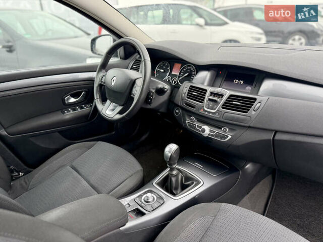 Серый Рено Лагуна, объемом двигателя 1.5 л и пробегом 184 тыс. км за 7150 $, фото 14 на Automoto.ua