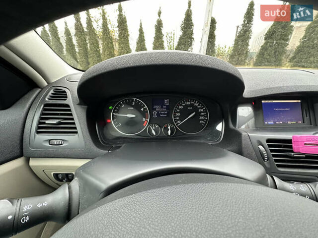 Серый Рено Лагуна, объемом двигателя 1.9 л и пробегом 230 тыс. км за 10000 $, фото 13 на Automoto.ua