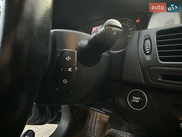 Серый Рено Лагуна, объемом двигателя 1.5 л и пробегом 241 тыс. км за 7100 $, фото 13 на Automoto.ua