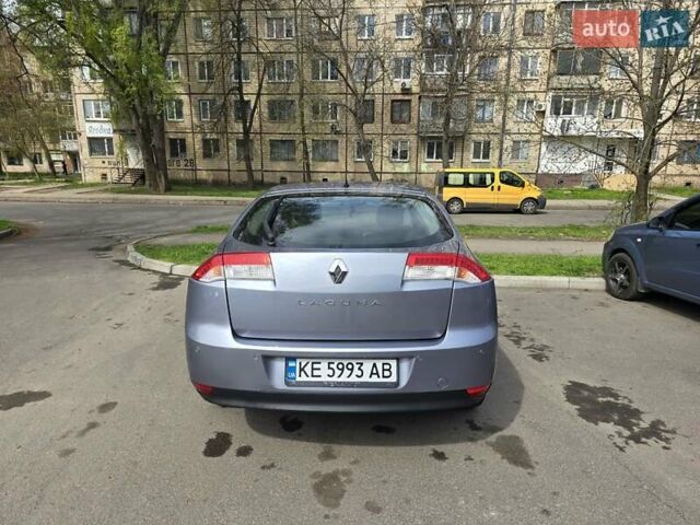 Серый Рено Лагуна, объемом двигателя 1.5 л и пробегом 310 тыс. км за 5500 $, фото 7 на Automoto.ua